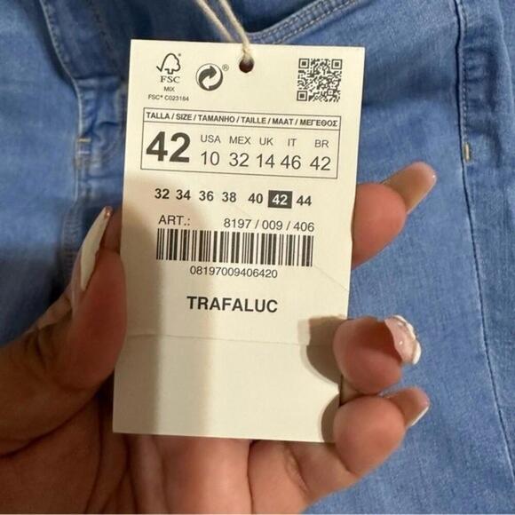 Zara Denim Skinny Jeans - Picture 3 of 4